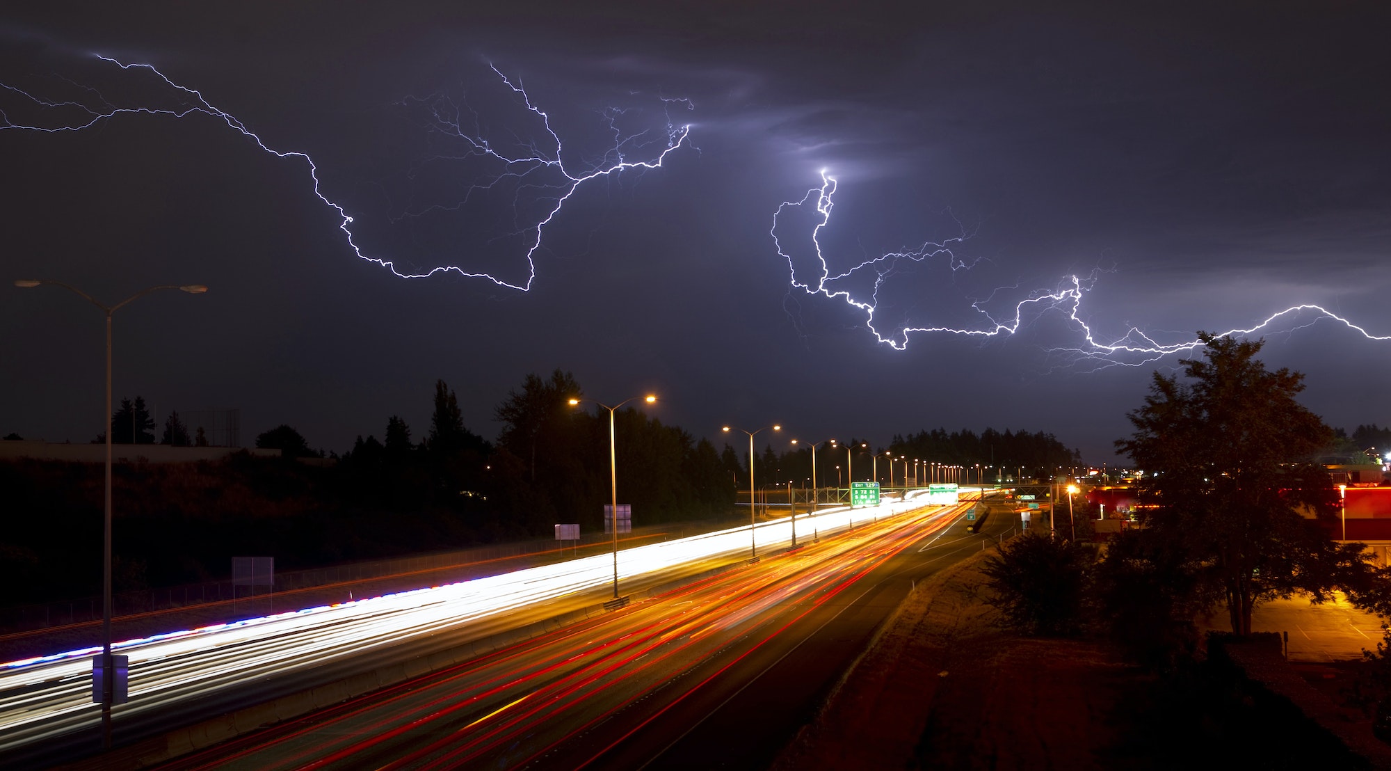Rare Thunderstorm Producing Lightning Over Tacoma Washington I-5 South
